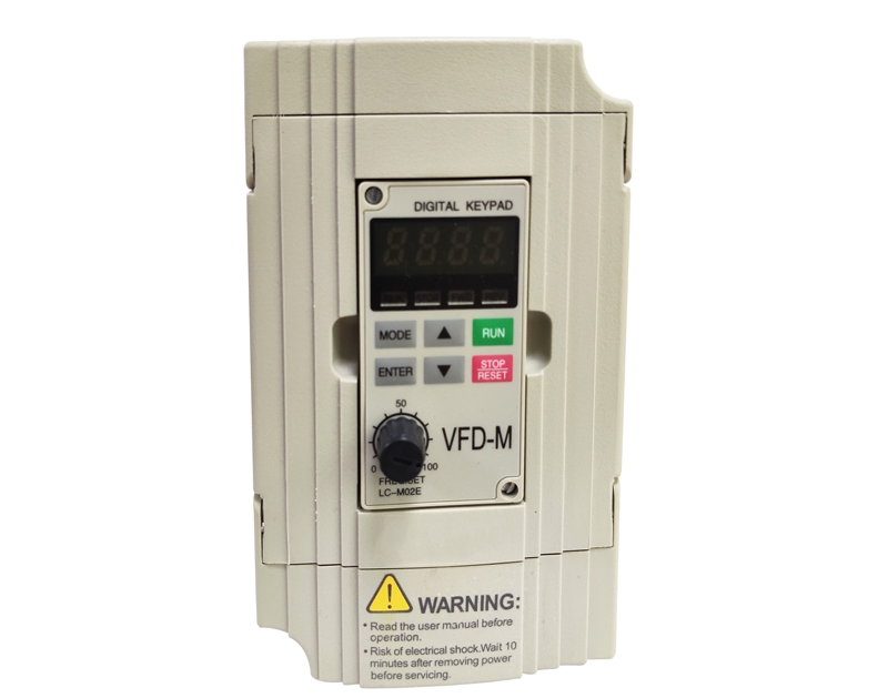 單相1.5KW 220V YDL-500變頻器